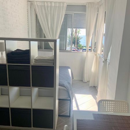 Ruselo Costa Apartment Malaga Exterior photo